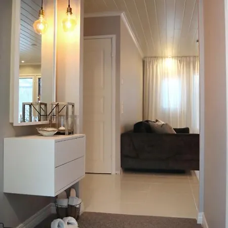 Atmospheric & Exclusive - Upper Haven *