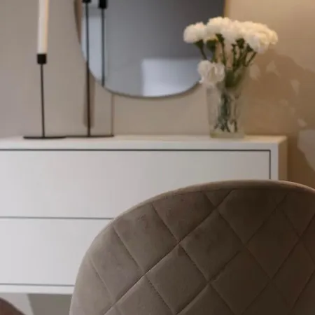 Atmospheric & Exclusive - Upper Haven *